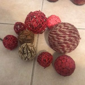 Decorative bowl fillers